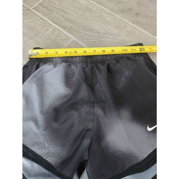 Women's Nike Dri Fit Tempo Running Shorts Black and Gray Size Small - Picture 3 of 6